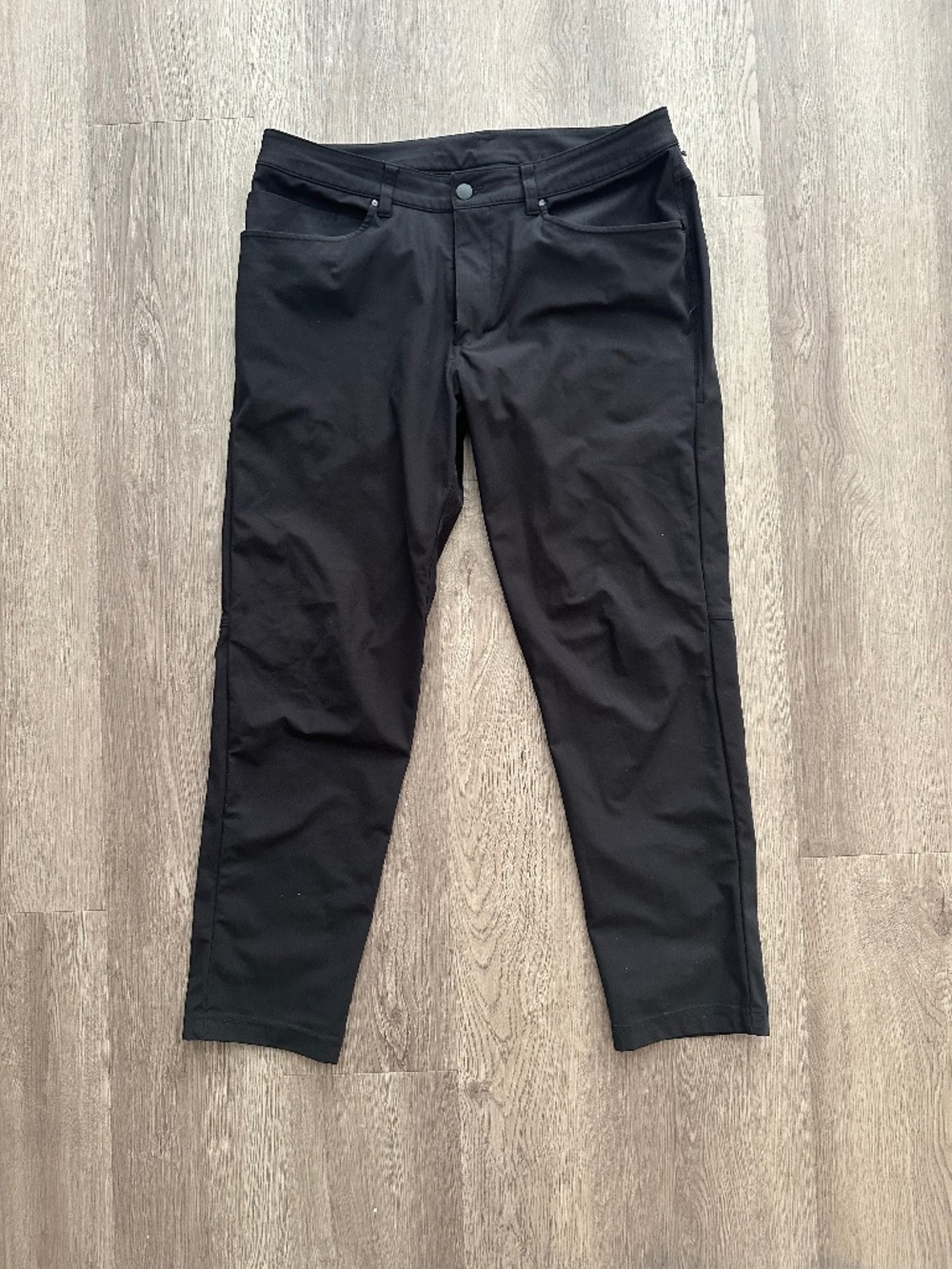 Lululemon Men’s Classic Fit Pants